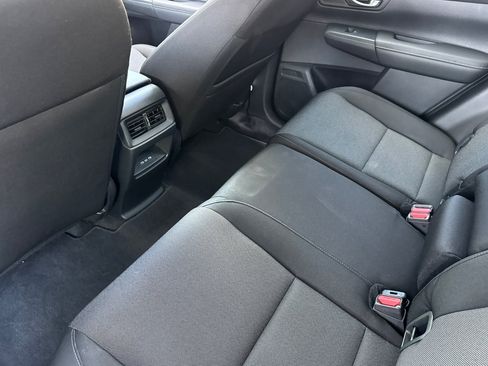 Used 2024 Honda CR-V EX image 9