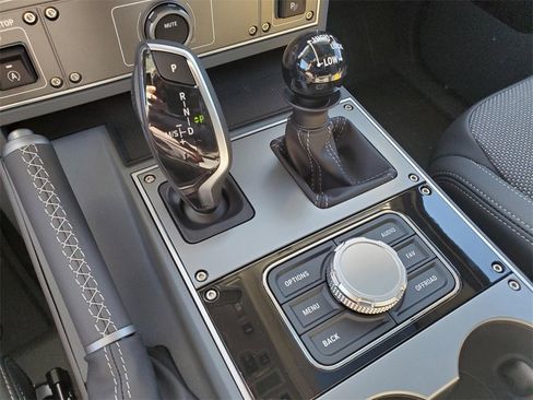 New 2025 INEOS Grenadier image 13