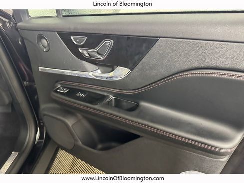 New 2025 Lincoln Corsair Reserve w/ Equipment Group 202A image 21