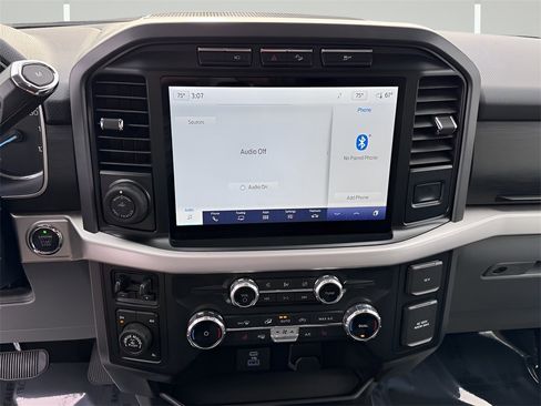 Used 2022 Ford F150 XLT w/ Equipment Group 302A High image 25