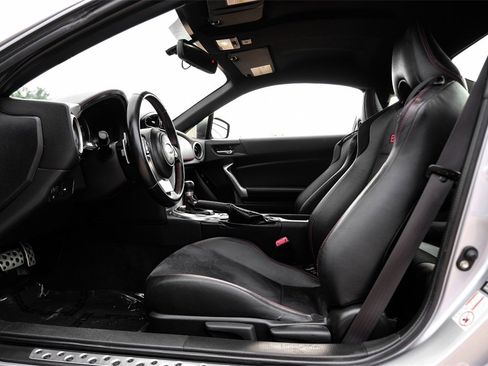 Used 2020 Subaru BRZ Limited image 4