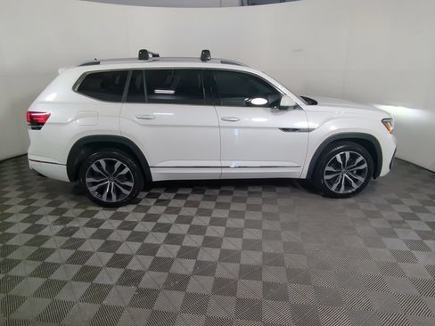 Used 2022 Volkswagen Atlas SEL Premium AWD/4WD image 11