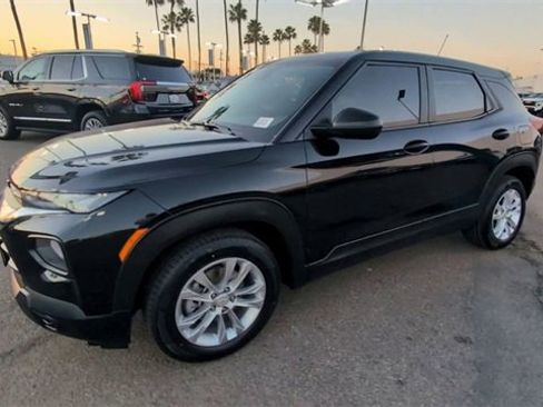 Used 2023 Chevrolet TrailBlazer LS image 4