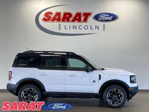 New 2025 Ford Bronco Sport Outer Banks w/ Outer Banks Tech Package+ image 1