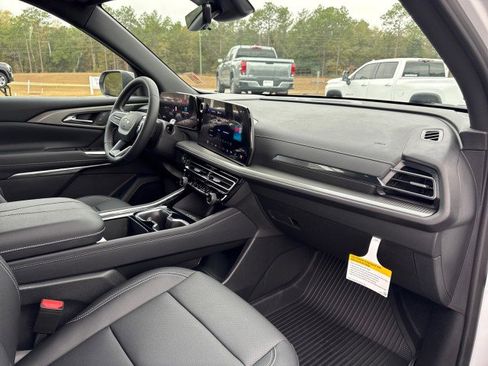 New 2026 Chevrolet Traverse LT w/ Midnight/Sport Edition image 10