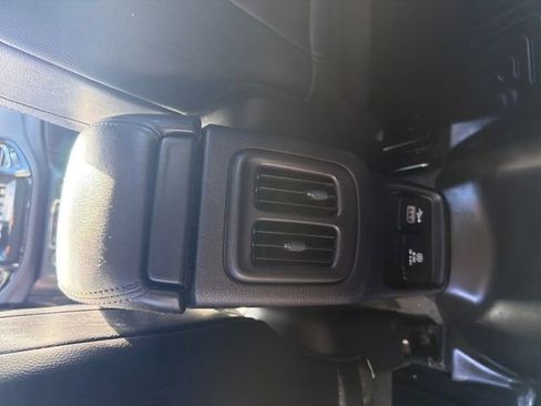 Used 2018 Jeep Compass Latitude w/ Popular Equipment Group image 26