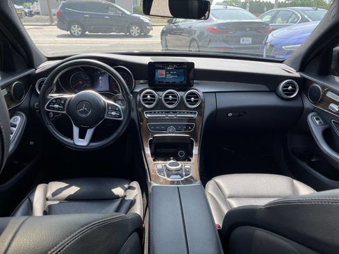 Used 2019 Mercedes-Benz C 300 4MATIC Sedan image 19