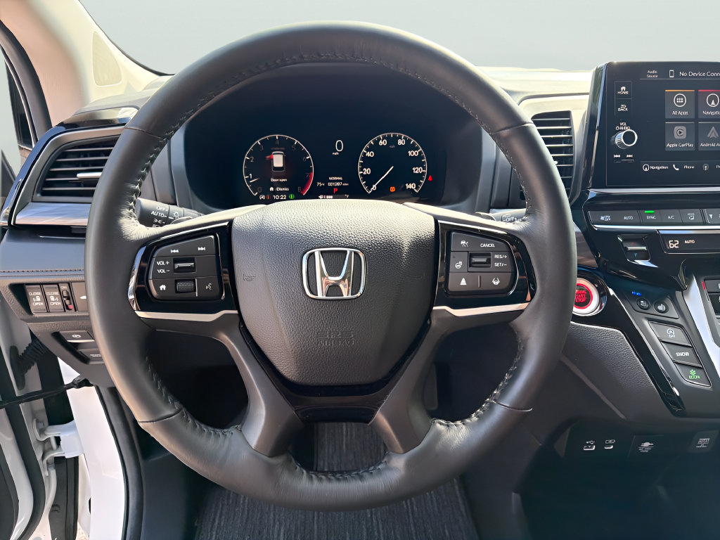Used 2025 Honda Odyssey Elite image 19
