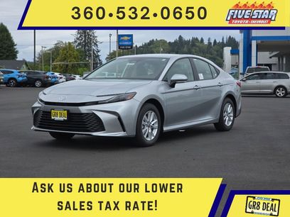 New 2025 Toyota Camry LE