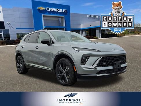 Used 2025 Buick Envision Sport Touring image 1