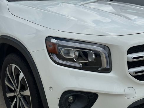 Used 2021 Mercedes-Benz GLB 250 image 5