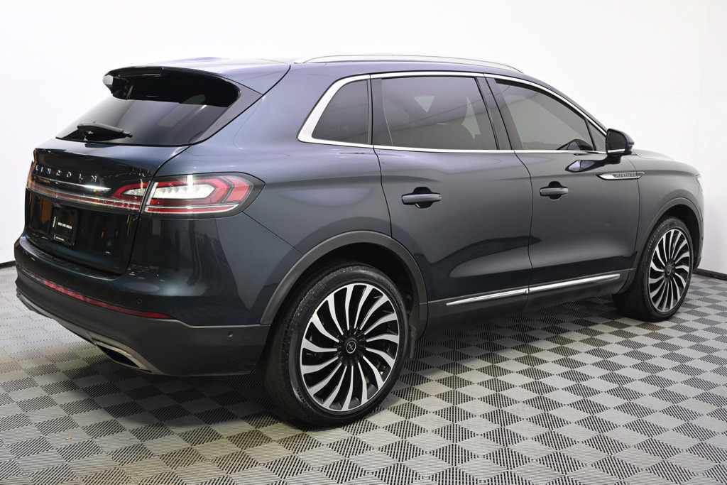 Used 2023 Lincoln Nautilus Black Label AWD/4WD image 7