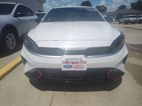 Used 2024 Kia Forte GT-Line FWD image 3