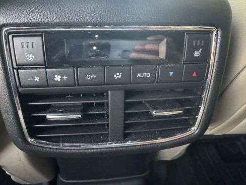 Used 2018 MAZDA CX-9 Grand Touring image 16