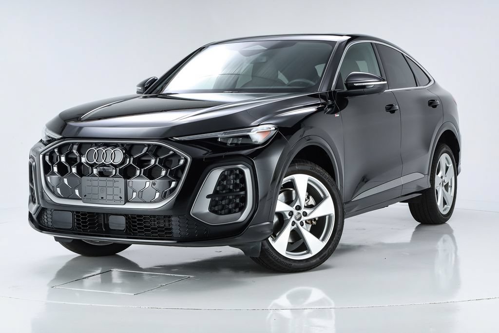 Used 2025 Audi Q5 Premium Plus AWD/4WD image 5