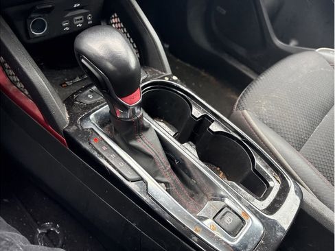 Used 2023 Chevrolet TrailBlazer RS w/ Sun and Liftgate Package image 21