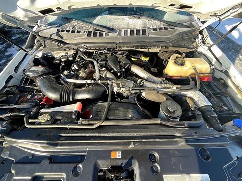 Used 2018 Ford F350 XL w/ Power Equipment Group image 3