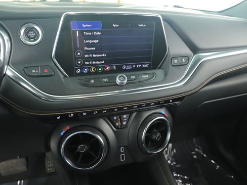 Used 2022 Chevrolet Blazer Premier image 14