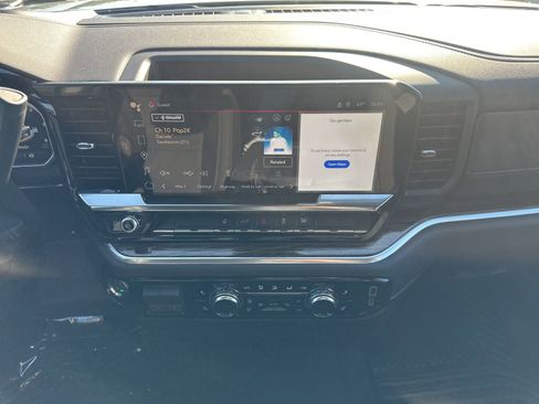 New 2026 GMC Sierra 2500 SLE w/ SLE Value Package; image 26