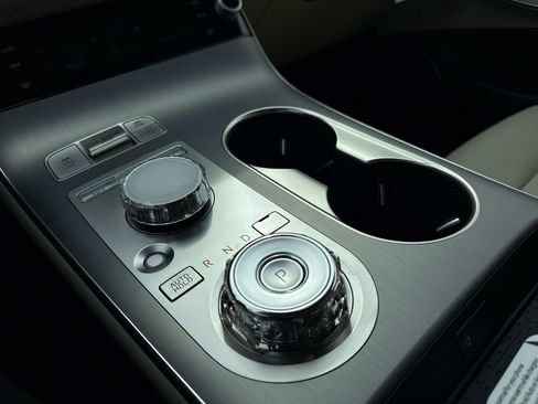 New 2026 Genesis GV70 2.5T Advanced image 29