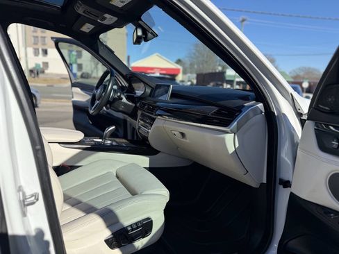Used 2017 BMW X5 xDrive35i image 24