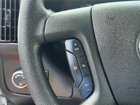 Used 2023 GMC Savana 2500 w/ Driver Convenience Package image 16