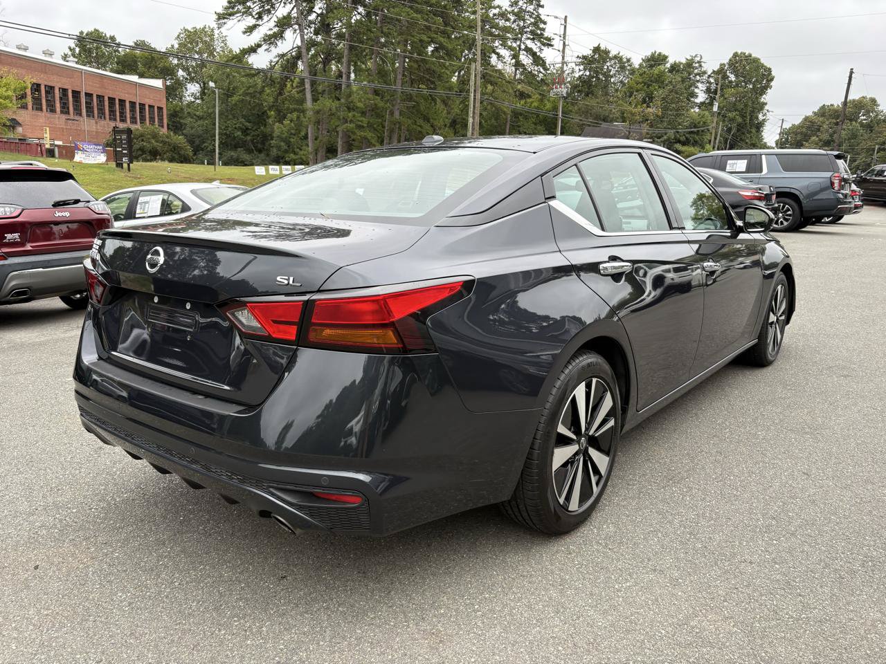 Used 2020 Nissan Altima 2.5 SL FWD image 5