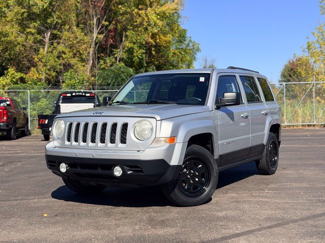 Used 2013 Jeep Patriot Sport AWD/4WD image 2