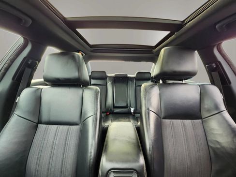 Used 2013 Chrysler 300 S AWD/4WD image 21