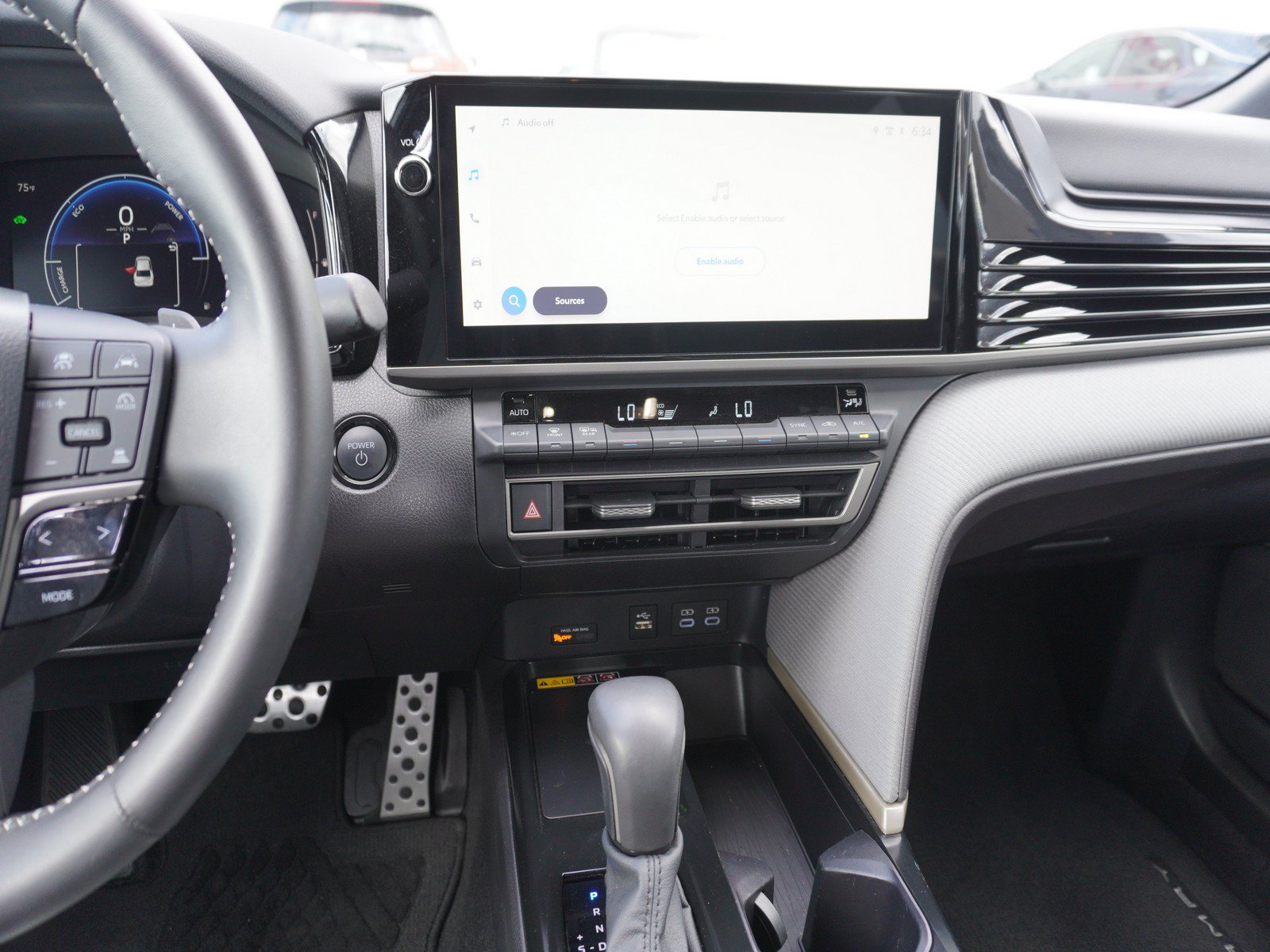 Used 2025 Toyota Camry SE w/ Multimedia Upgrade Package FWD image 15