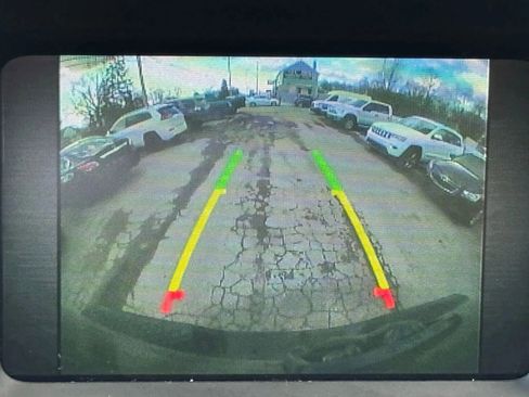 Used 2015 RAM 2500 Big Horn image 28