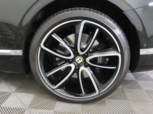 Used 2020 Bentley Continental GT V8 First Edition image 28