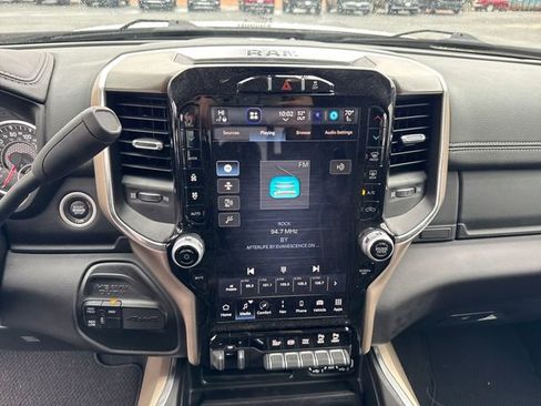 Used 2024 RAM 2500 Laramie image 20