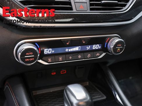 Used 2025 Nissan Altima 2.5 SR w/ SR Premium Package AWD/4WD image 20