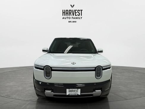 Used 2027 Rivian R2 Performance AWD/4WD image 11