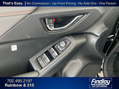 New 2025 Subaru Crosstrek 2.5i Limited w/ Crosstrek Mirror Package image 14