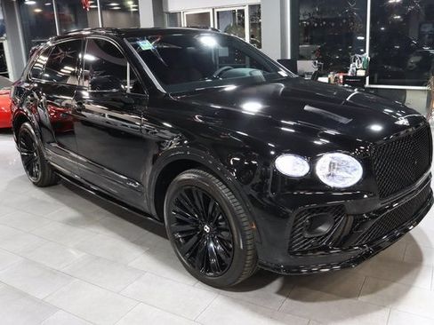 Used 2021 Bentley Bentayga Speed AWD/4WD image 26