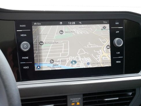 Certified 2024 Volkswagen Jetta SEL FWD image 22