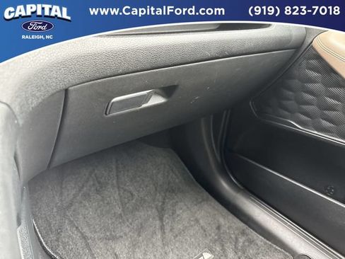 Used 2023 Hyundai Santa Fe SEL FWD image 27