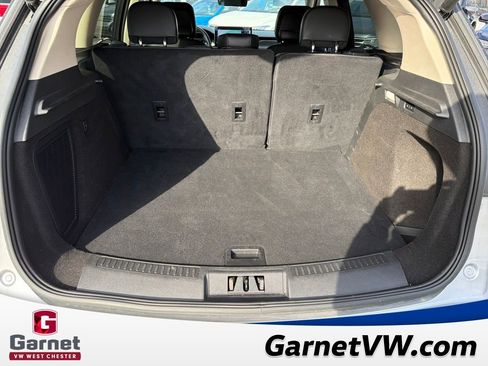 Used 2023 Lincoln Corsair Reserve w/ Equipment Group 202A image 24