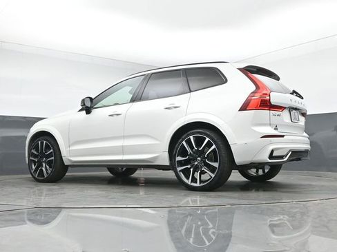 Used 2024 Volvo XC60 B5 Ultimate AWD/4WD image 43