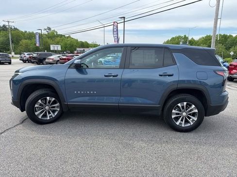 Used 2025 Chevrolet Equinox LT AWD/4WD image 11