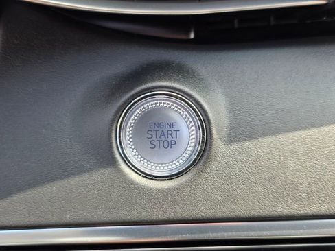 Used 2025 Genesis GV70 2.5T image 31