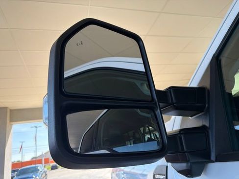 Used 2024 Ford F250 Lariat AWD/4WD image 19