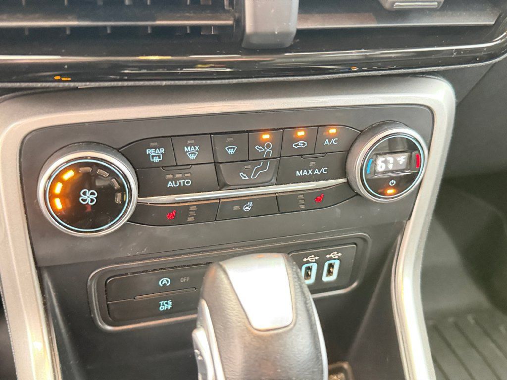 Used 2018 Ford EcoSport Titanium AWD/4WD image 29