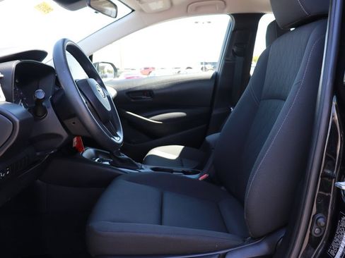 Used 2023 Toyota Corolla LE FWD image 12