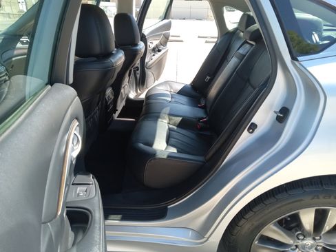 Used 2013 INFINITI M37 x w/ Premium Pkg image 12