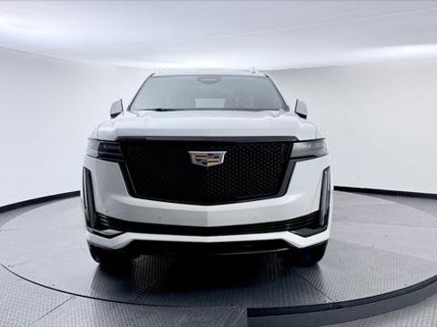 Used 2021 Cadillac Escalade ESV Sport Platinum RWD image 12