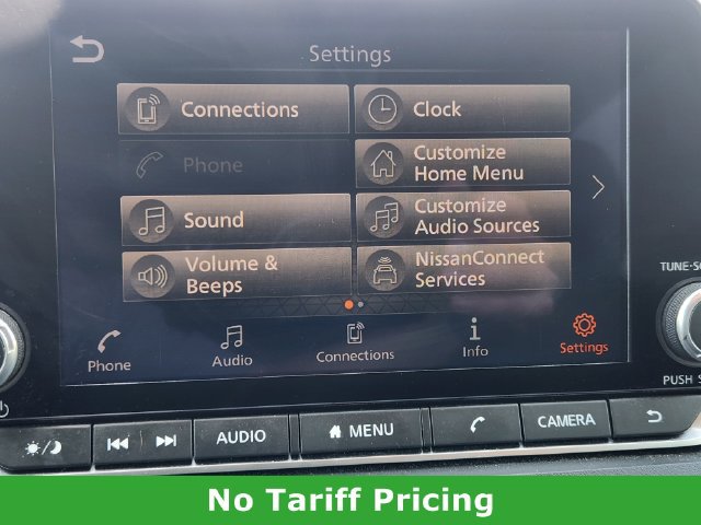Used 2024 Nissan Rogue SV FWD image 17
