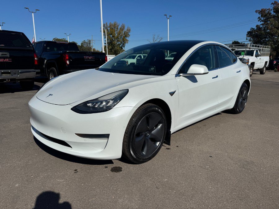 Used 2019 Tesla Model 3 Mid Range RWD image 1